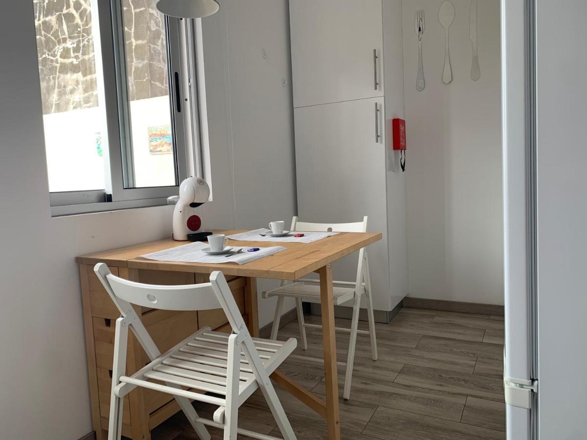 Azorean Stones House Ap D, Vila Do Porto, Acores Apartment Екстериор снимка
